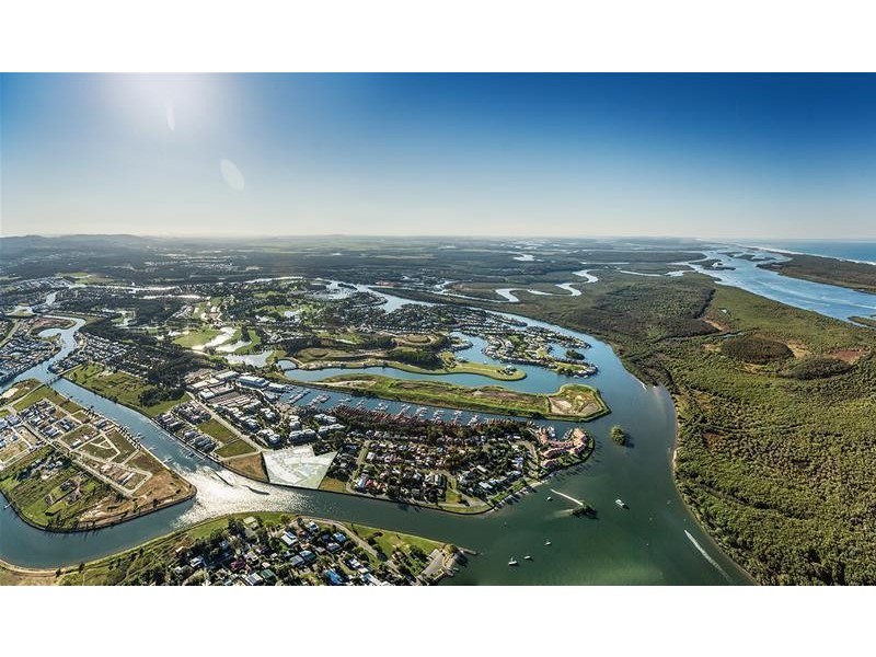 Hope Island QLD 4212