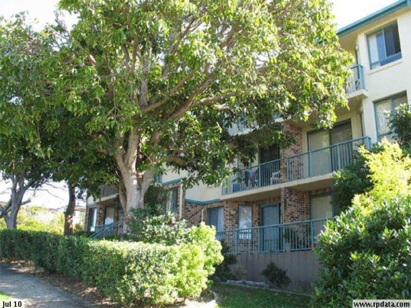 2/9 Tweed Street, Southport QLD 4215