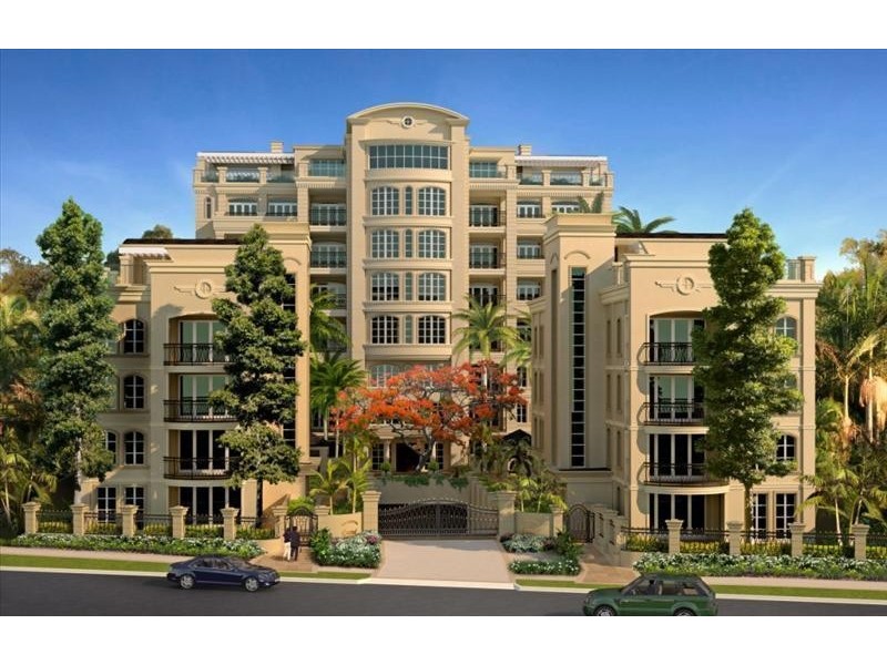 42  Brighton Parade, Southport QLD 4215