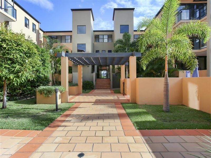 35/24 Slatyer Avenue, Bundall QLD 4217