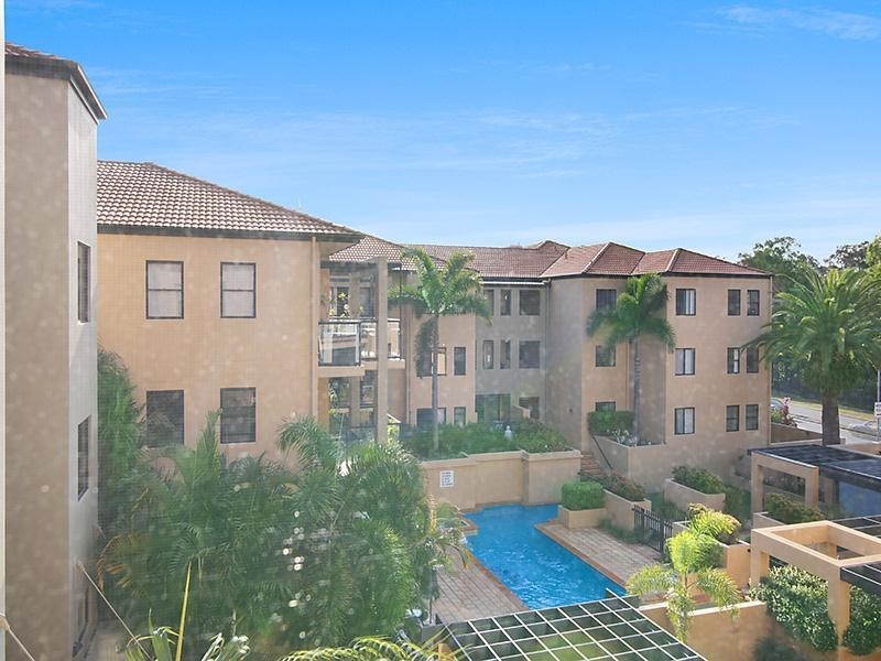 44/24 Slatyer Avenue, Bundall QLD 4217