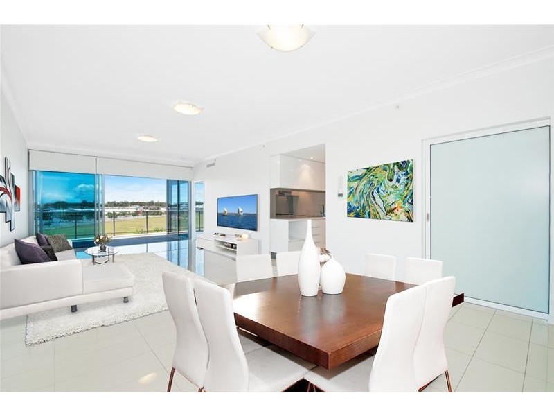 106/43 Harbour Town Drive, Biggera Waters QLD 4216