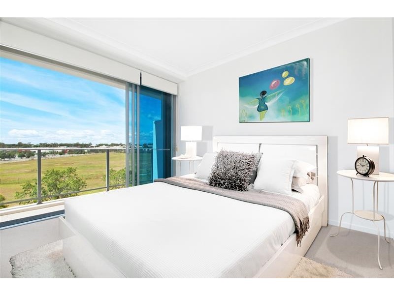 106/43 Harbour Town Drive, Biggera Waters QLD 4216