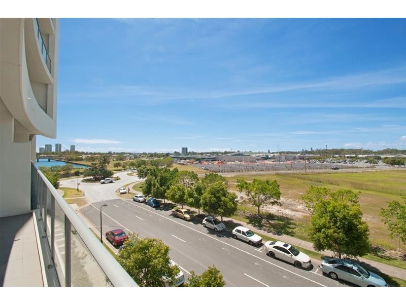 106/43 Harbour Town Drive, Biggera Waters QLD 4216