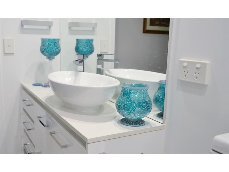 219/19 Imperial Parade, Labrador QLD 4215