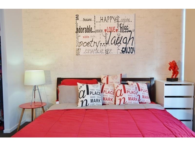 219/19 Imperial Parade, Labrador QLD 4215