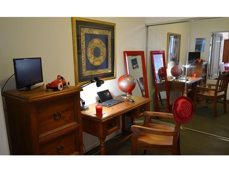 219/19 Imperial Parade, Labrador QLD 4215