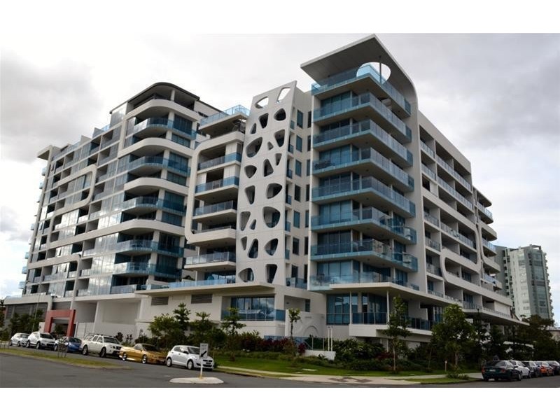 219/19 Imperial Parade, Labrador QLD 4215