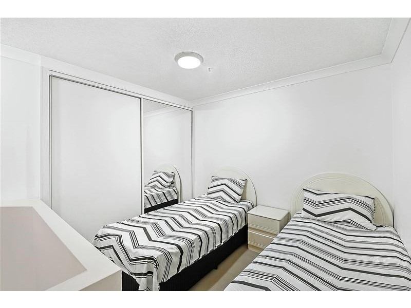28/452 Marine Parade, Biggera Waters QLD 4216