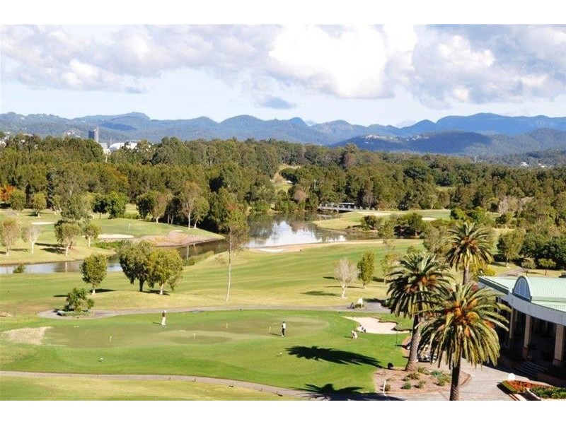 285 /135 Lakelands Drive, Merrimac QLD 4226