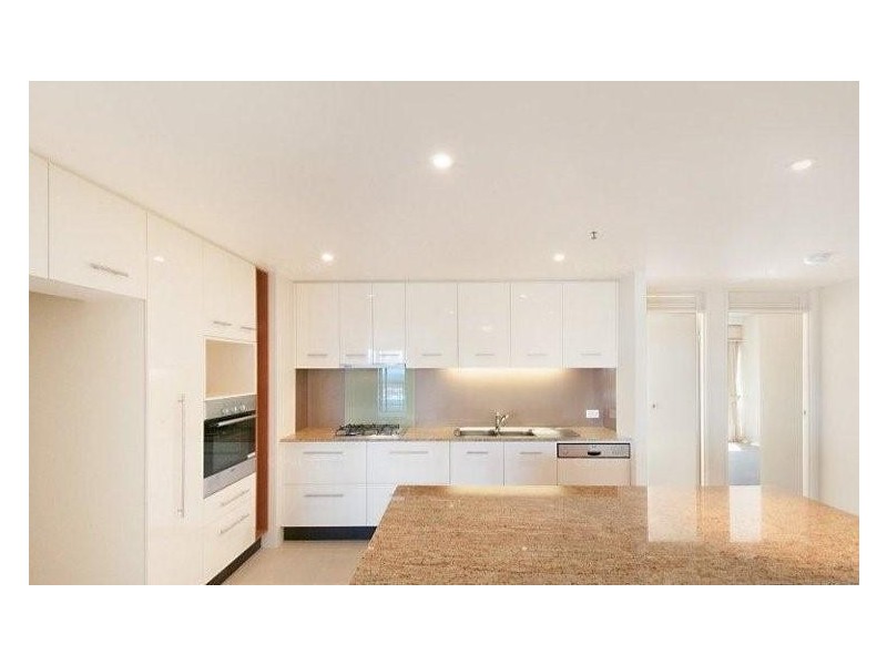 286/105 Scarborough Street, Southport QLD 4215