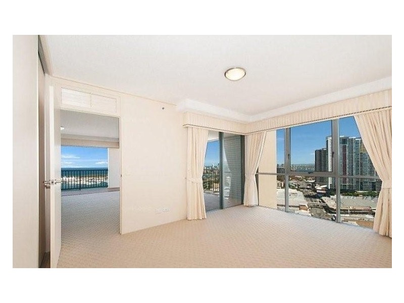 286/105 Scarborough Street, Southport QLD 4215