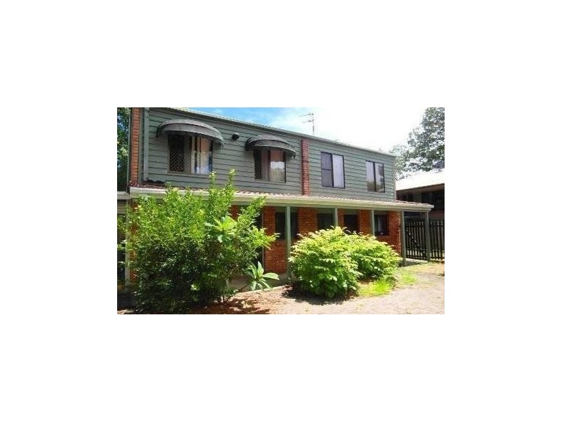 4/57 Benowa Road, Southport QLD 4215