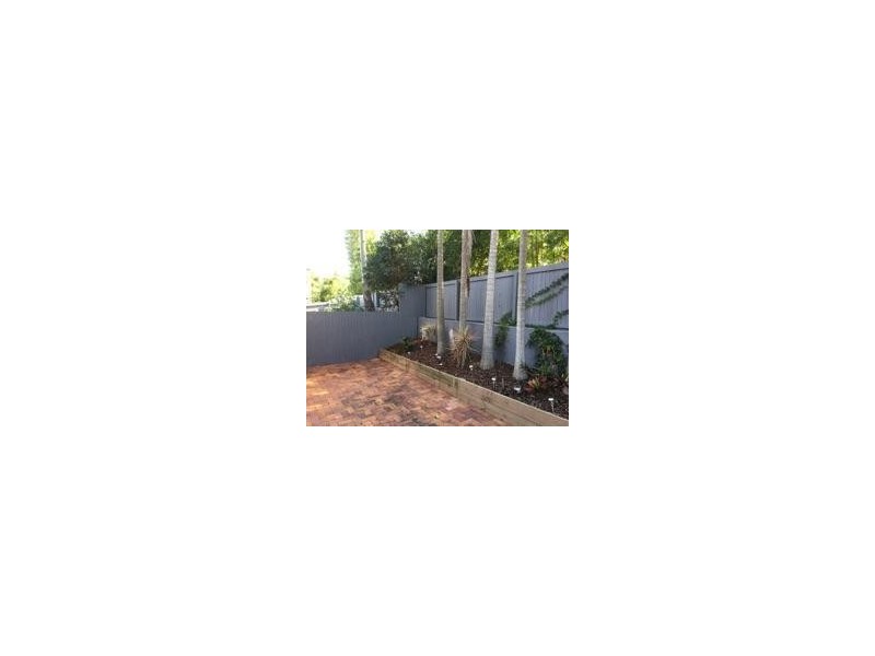 4/57 Benowa Road, Southport QLD 4215