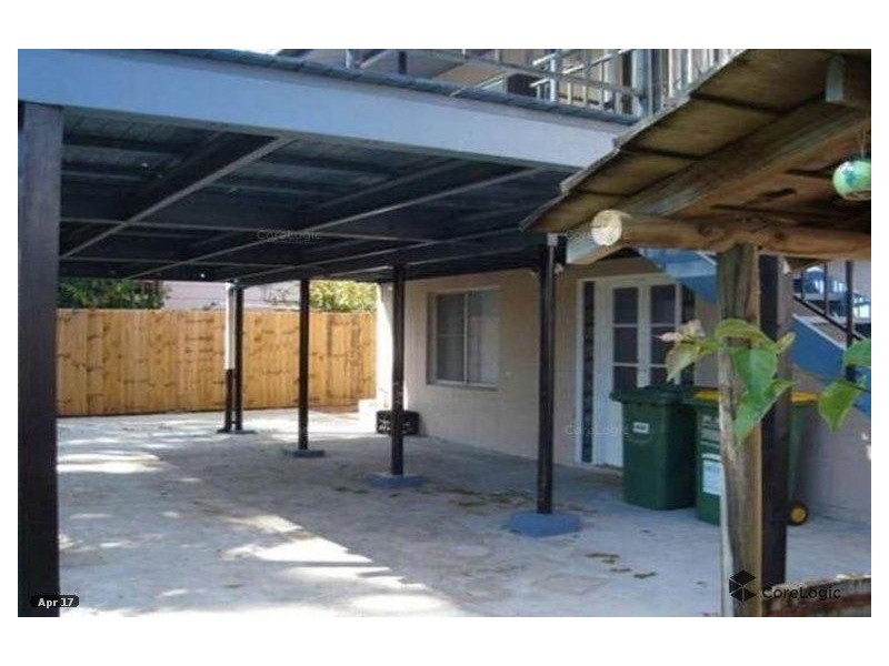 20 Ashbourne Terrace, Biggera Waters QLD 4216