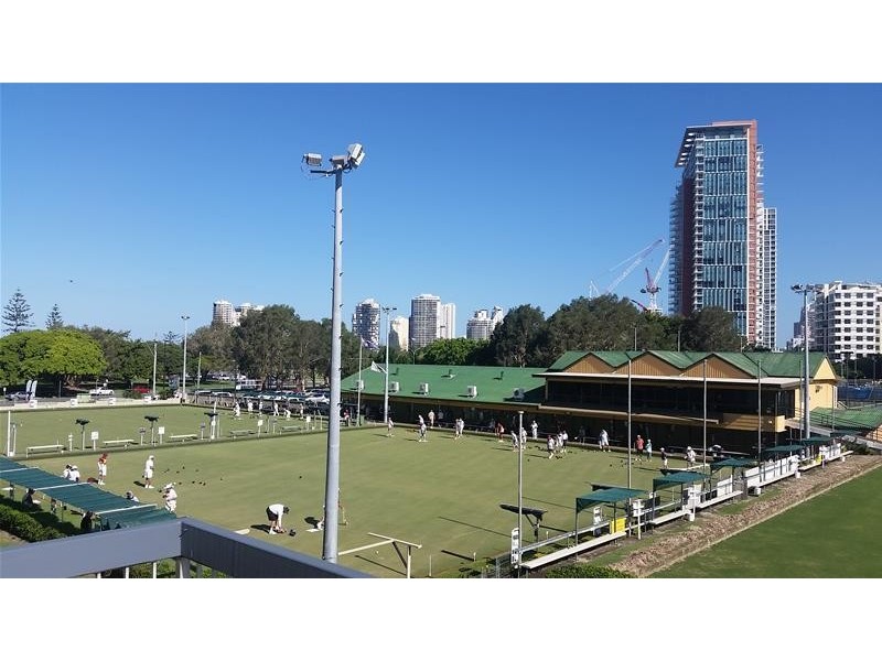 9/2 Marine Parade, Southport QLD 4215