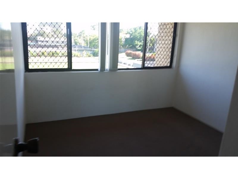 9/2 Marine Parade, Southport QLD 4215