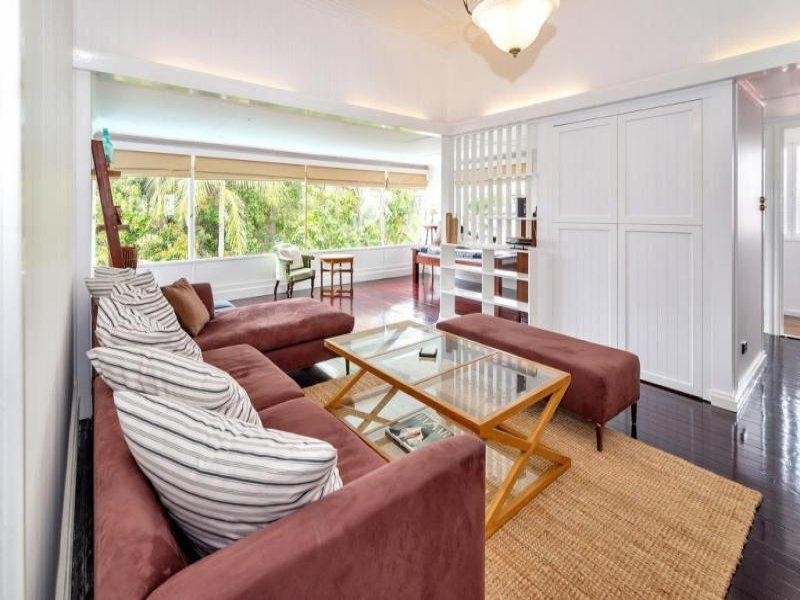 5 Gillian Lane, Southport QLD 4215