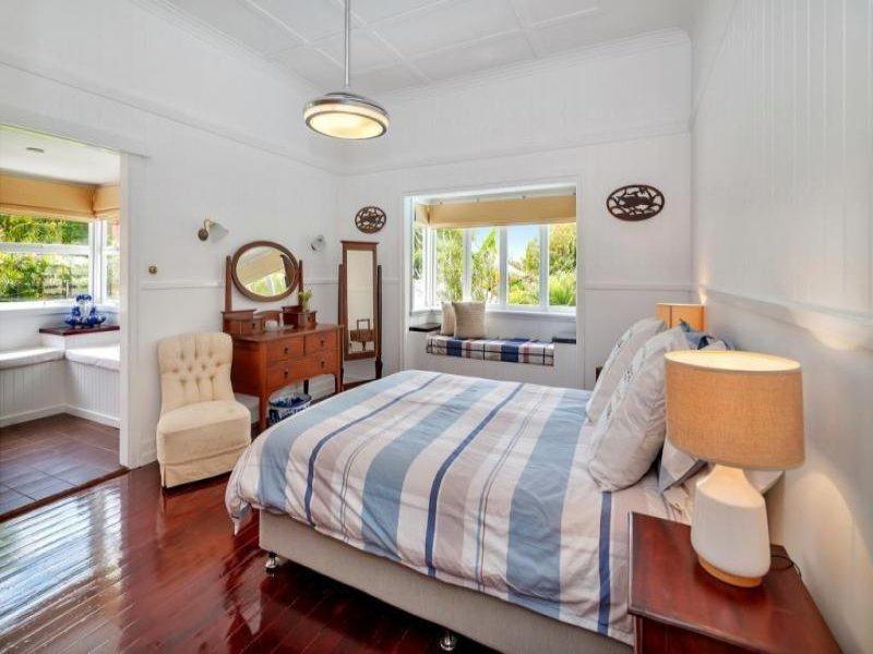 5 Gillian Lane, Southport QLD 4215