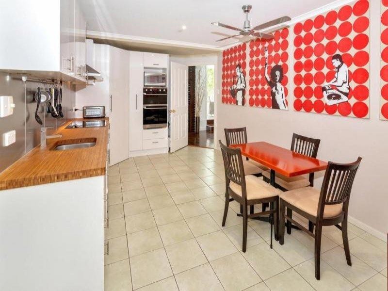 5 Gillian Lane, Southport QLD 4215