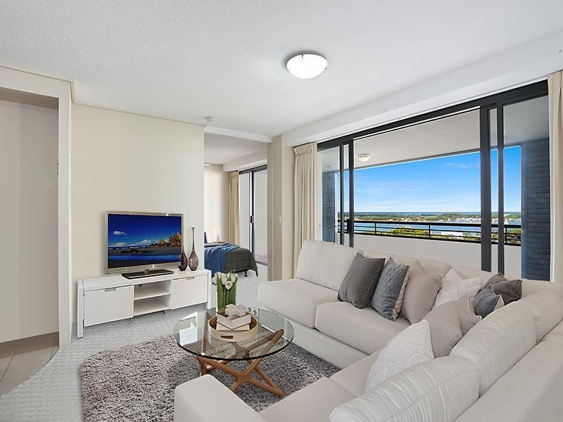 213/105 Scarborough Street, Southport QLD 4215