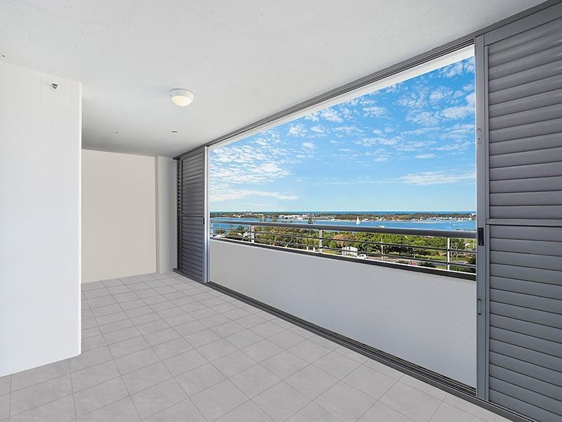 213/105 Scarborough Street, Southport QLD 4215