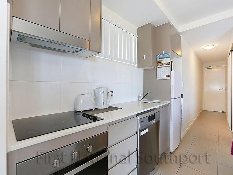 7/14 Rose Street, Southport QLD 4215