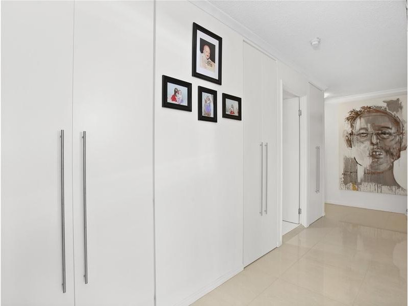 10 Marine Parade, Southport QLD 4215