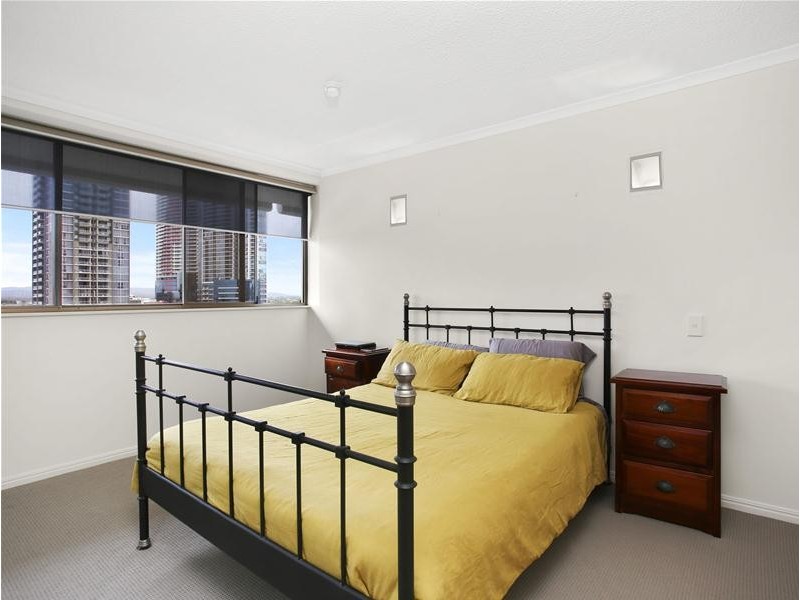 10 Marine Parade, Southport QLD 4215