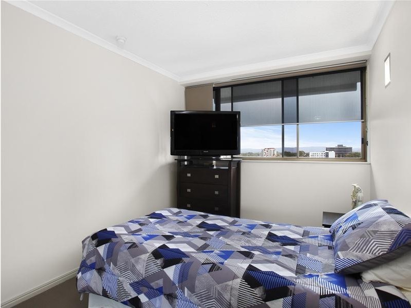 10 Marine Parade, Southport QLD 4215