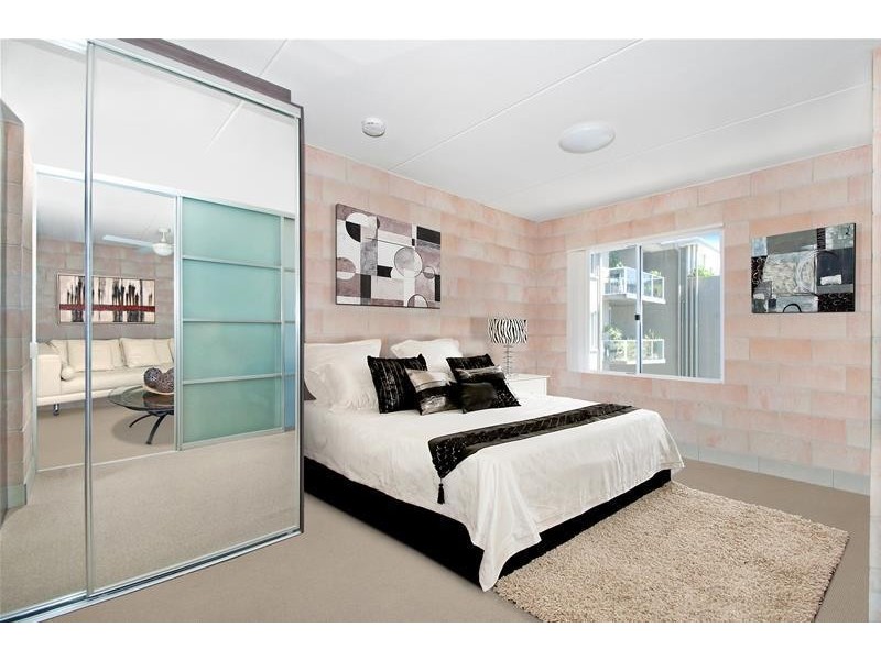 63/96-106 High Street, Southport QLD 4215