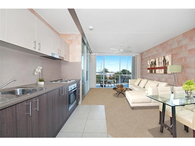 63/96-106 High Street, Southport QLD 4215