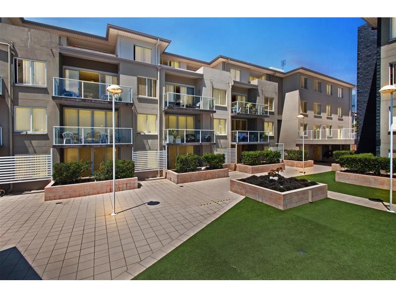 63/96-106 High Street, Southport QLD 4215