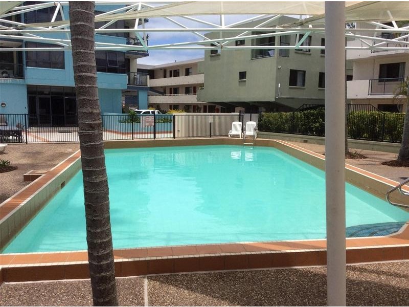 215/132 Marine Parade, Southport QLD 4215