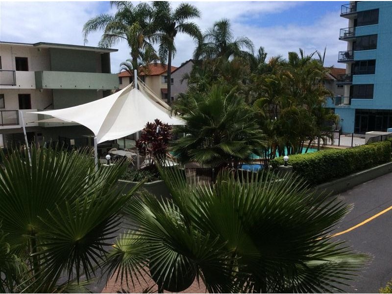 215/132 Marine Parade, Southport QLD 4215