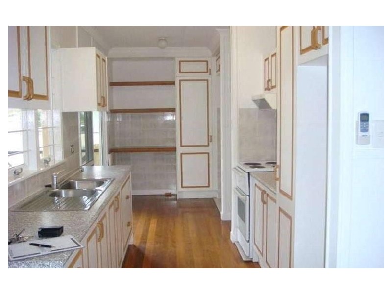 105 Johnston Street, Southport QLD 4215