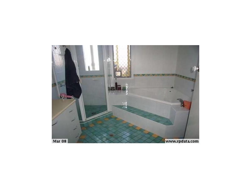 23 Turpin Road, Labrador QLD 4215