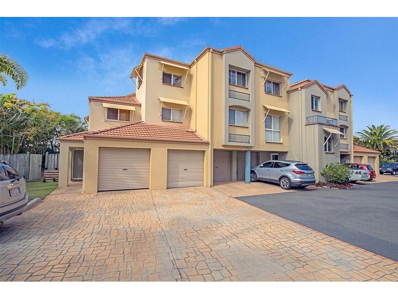 13/82 Limetree Parade, Runaway Bay QLD 4216