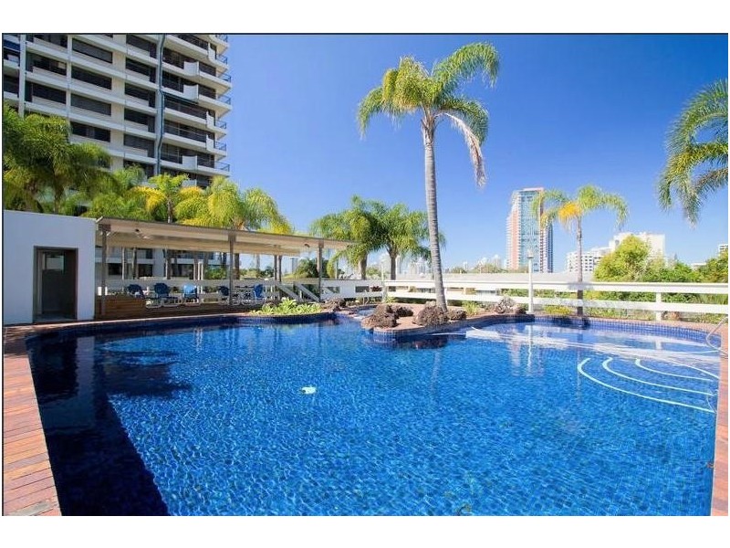 7F/10  Marine Parade, Southport QLD 4215