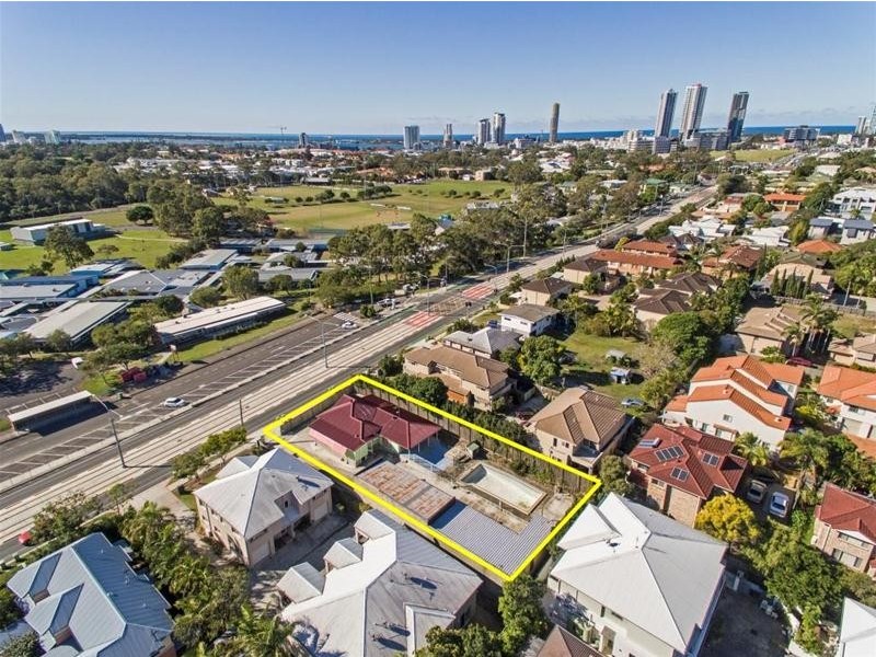 216 Queen Street, Southport QLD 4215