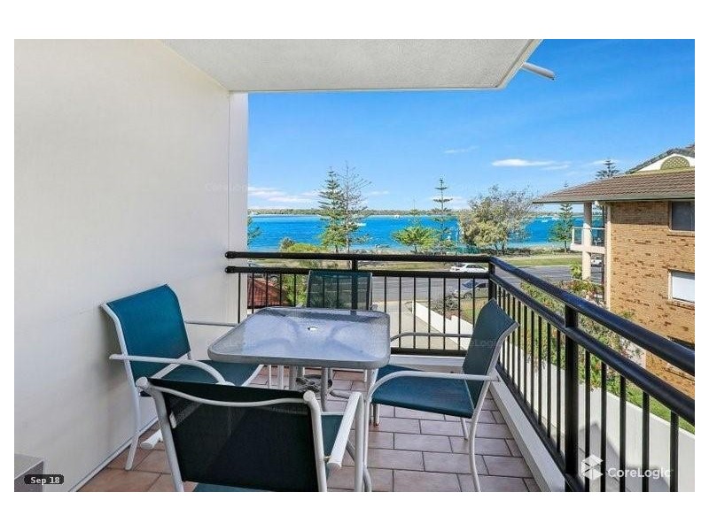 27/452 Marine Parade, Biggera Waters QLD 4216