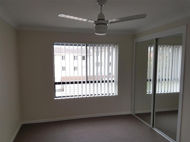 24/15-17  LLOYD Street, Southport QLD 4215