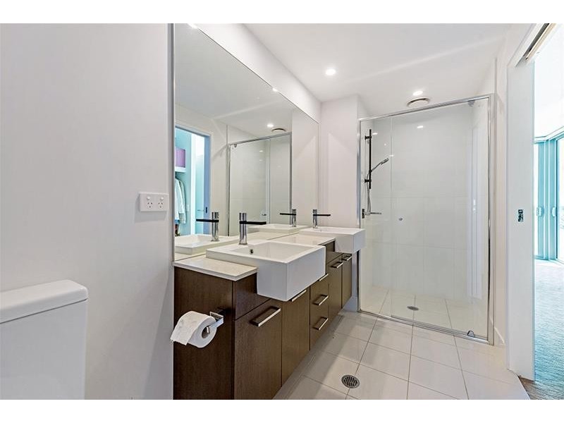 1908/25-31 East Quays Drive, Biggera Waters QLD 4216