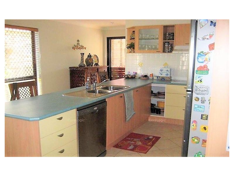 2/21 Fisher Avenue, Southport QLD 4215