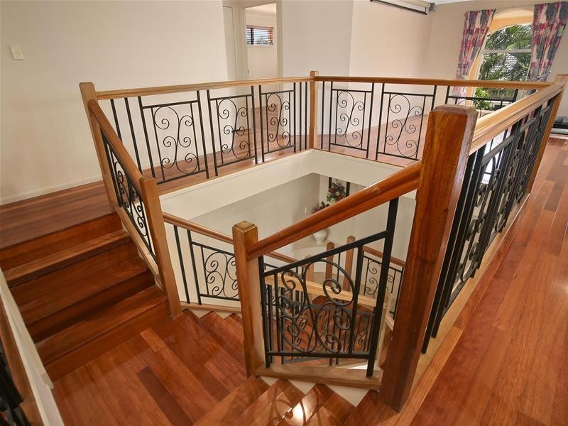 26 Sabrina Avenue, Helensvale QLD 4212