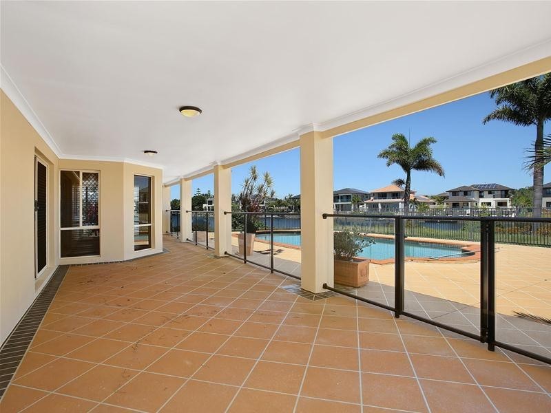 26 Sabrina Avenue, Helensvale QLD 4212