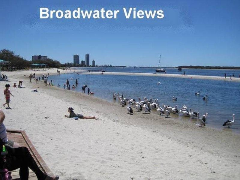 8/31 Middle Street, Labrador QLD 4215