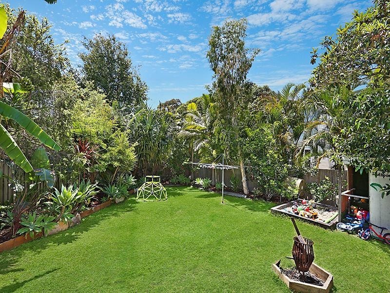 3 Ellen Street, Southport QLD 4215