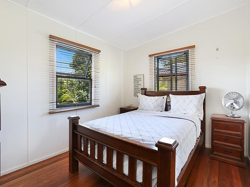 3 Ellen Street, Southport QLD 4215