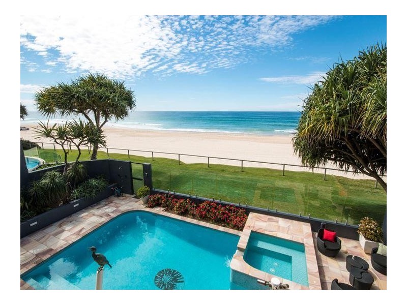 2/3507  Main Beach Parade, Main Beach QLD 4217